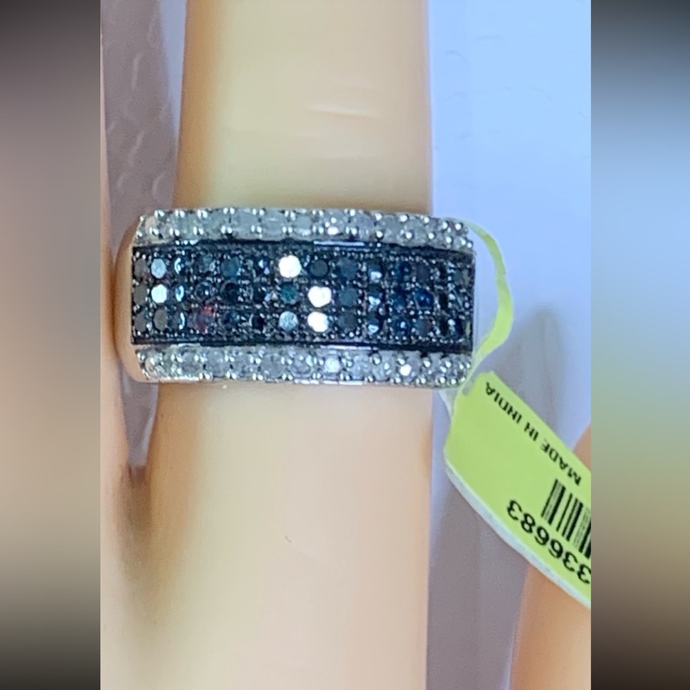 Designer STS Natural White & Blue Round Diamond 925 Sterling Silver Ring